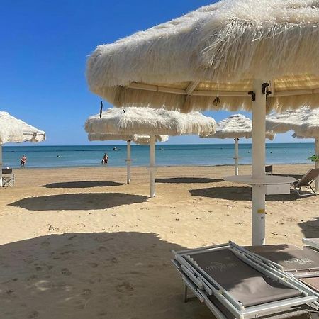 Casa Al Mare Pescara Apartment ภายนอก รูปภาพ